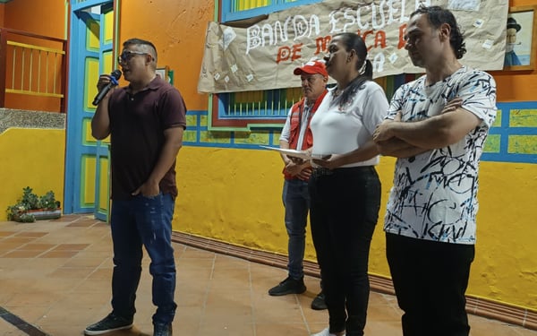 Tomás Noticias (2)-03-Oct-07-2025-07-36-54-8075-PM